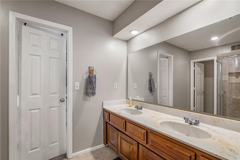 7216 Rene Street — photo 29