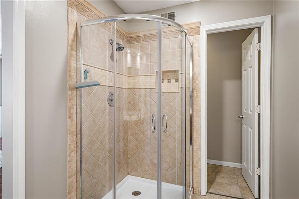 7216 Rene Street — photo 30