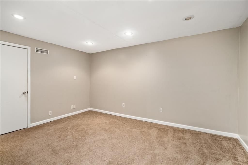 7216 Rene Street — photo 36
