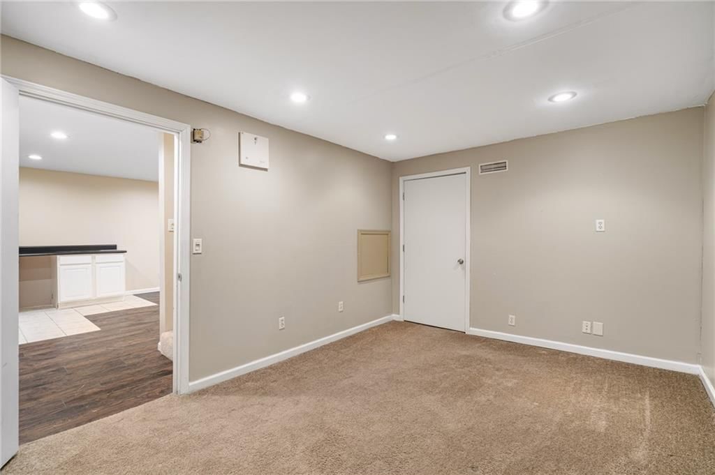 7216 Rene Street — photo 37