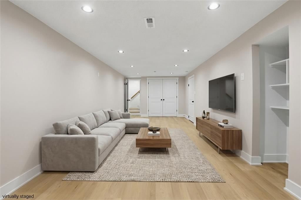 3041 S 46th Street — photo 15