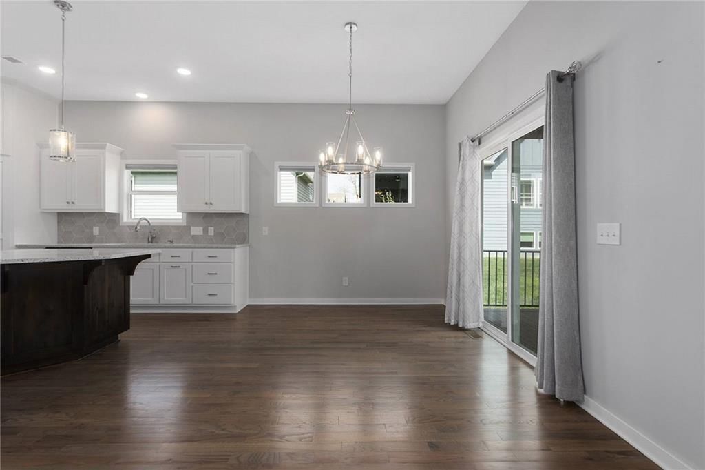 717 Riverwood Drive — photo 6