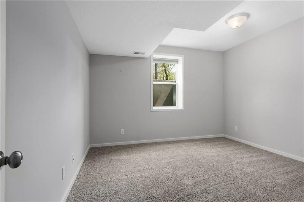 717 Riverwood Drive — photo 21