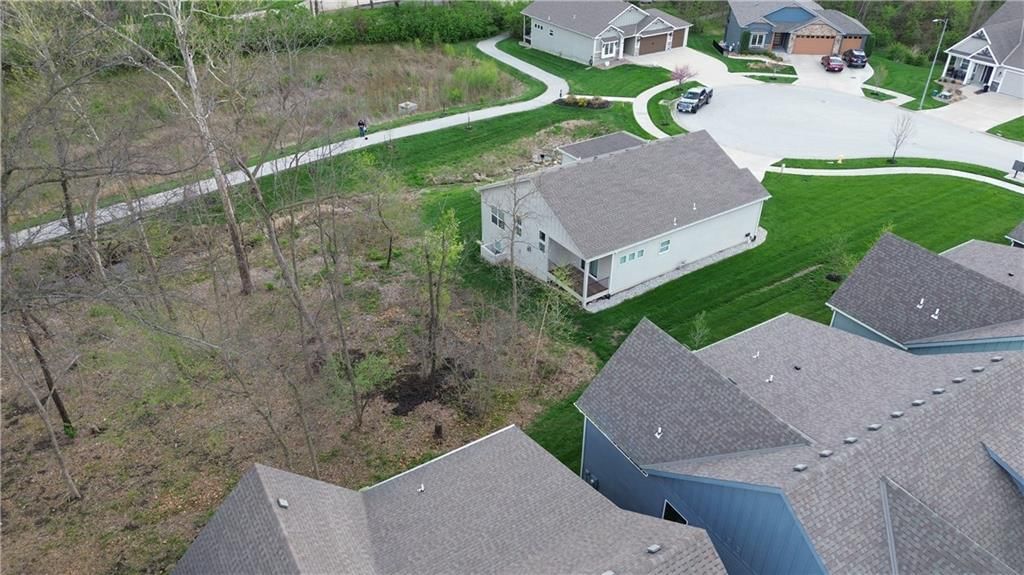 717 Riverwood Drive — photo 30