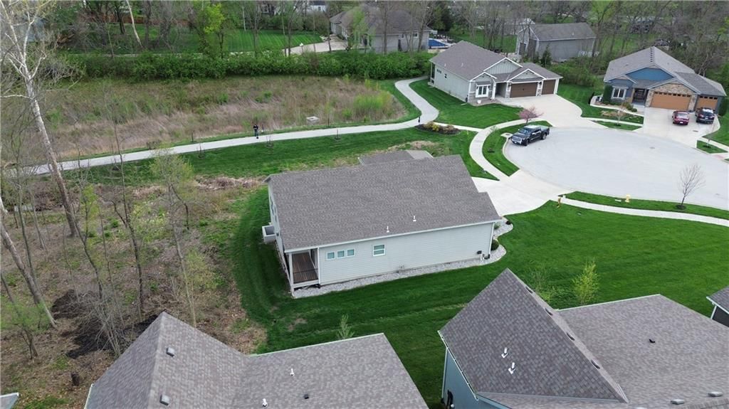 717 Riverwood Drive — photo 31