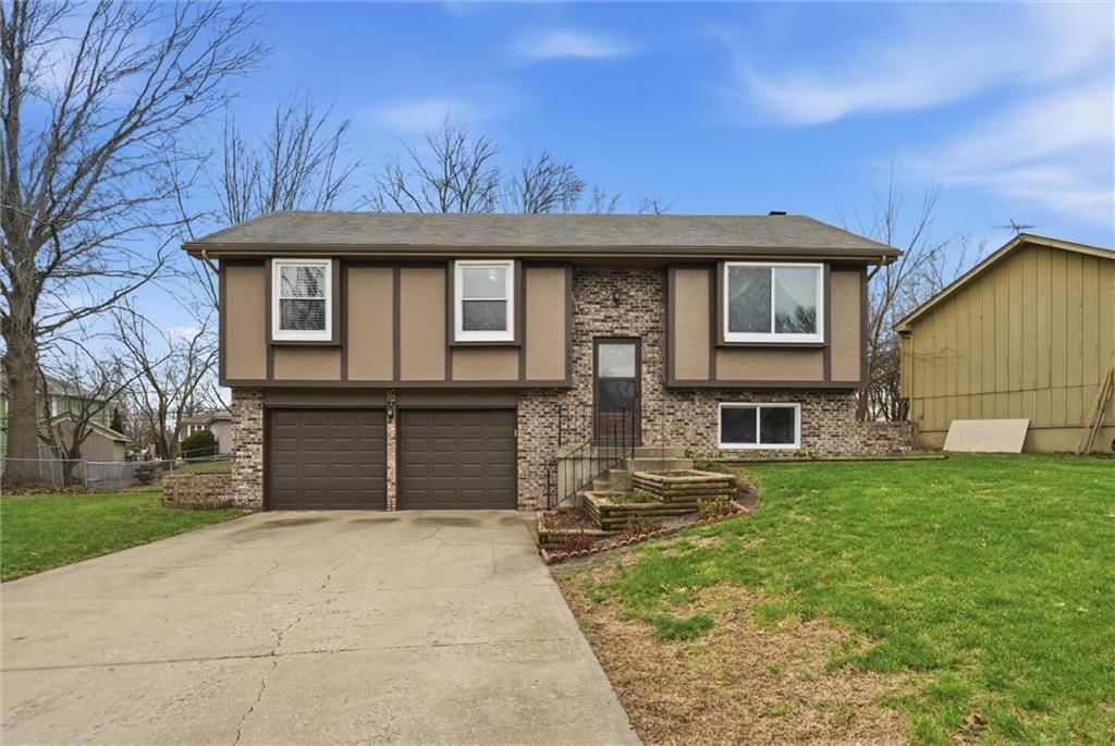 15909 W 153rd Street, Olathe, KS