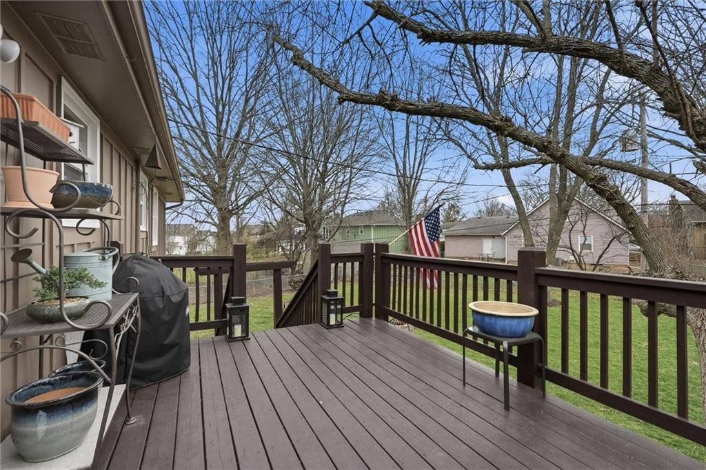 15909 W 153rd Street — photo 31