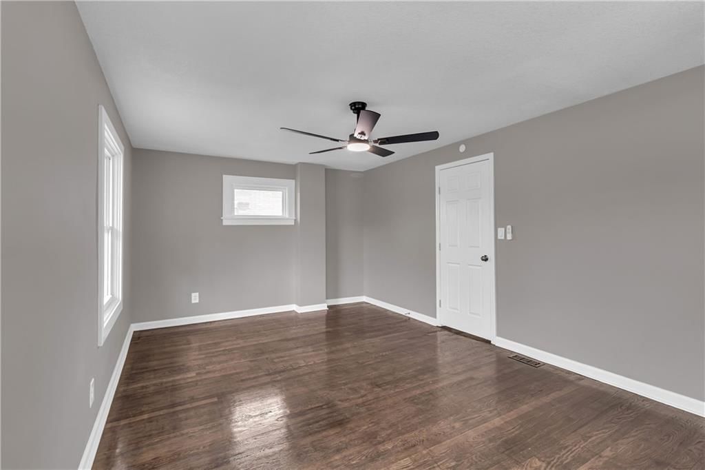 5647 WAYNE Avenue — photo 26