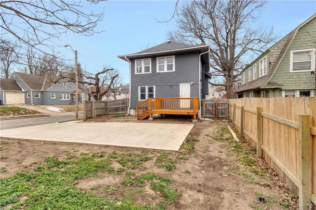 5647 WAYNE Avenue — photo 29