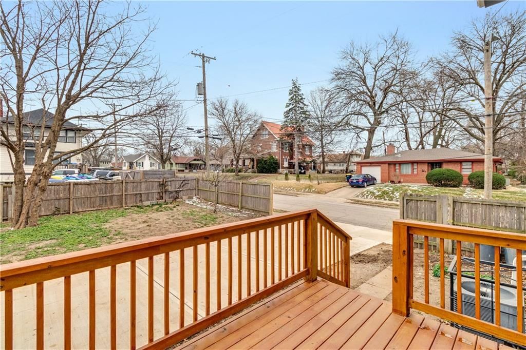 5647 WAYNE Avenue — photo 31