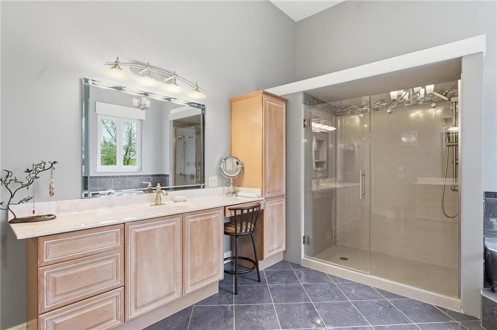 1107 SE Willow Place — photo 37