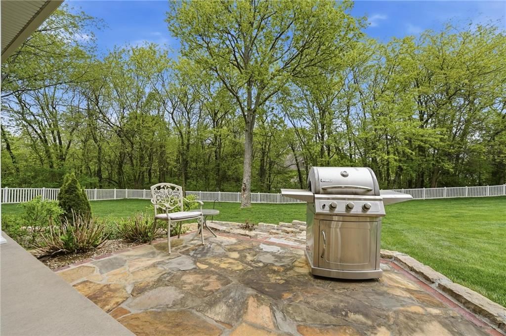 1107 SE Willow Place — photo 85