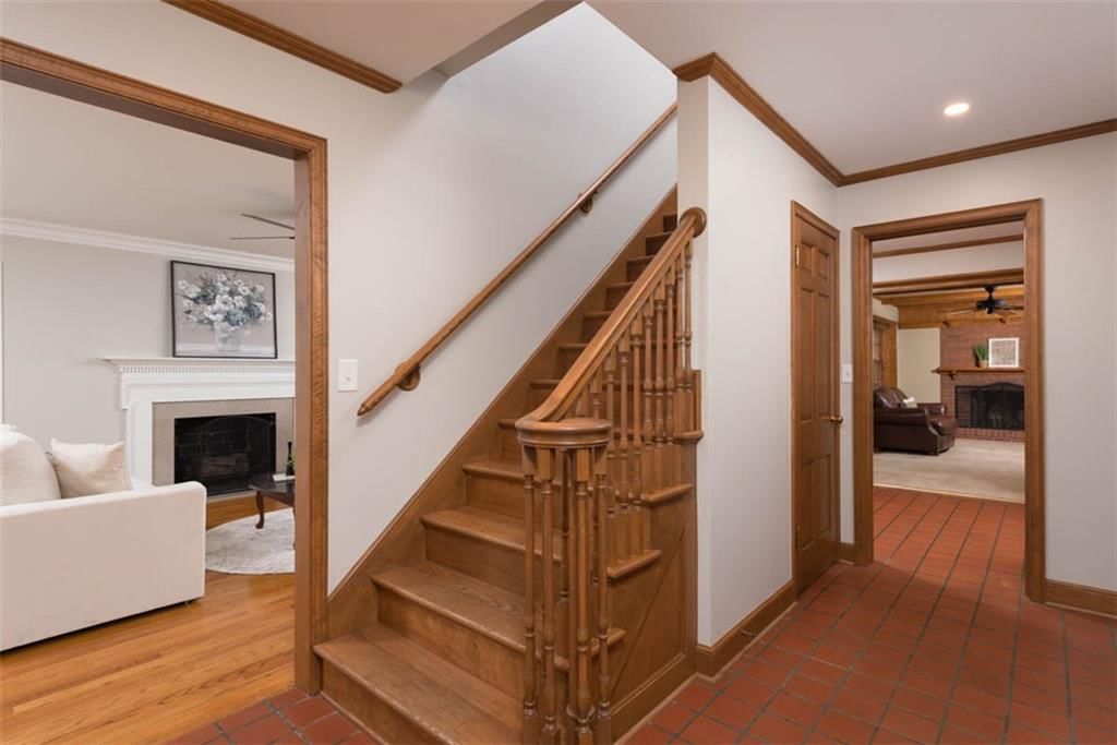 500 N Delaware Street — photo 7