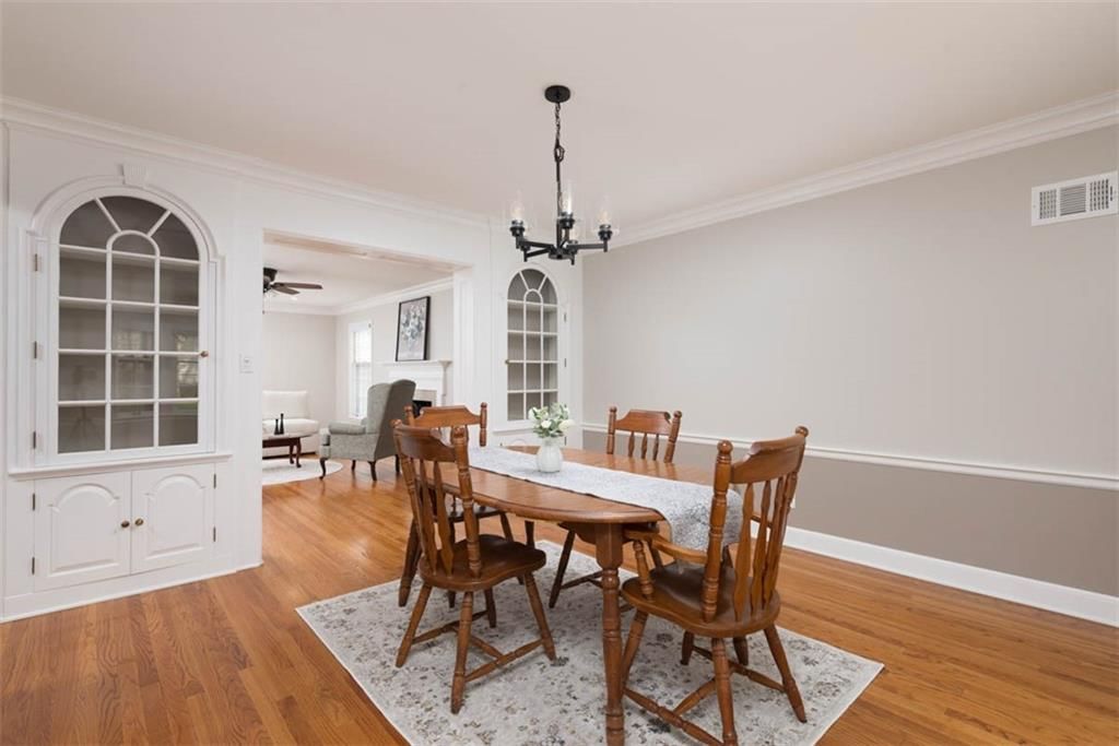 500 N Delaware Street — photo 10