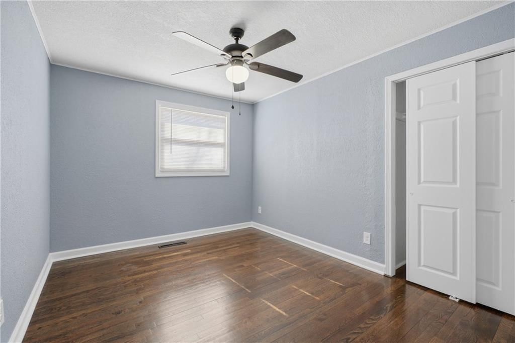 1002 NE 62nd St N/A — photo 13