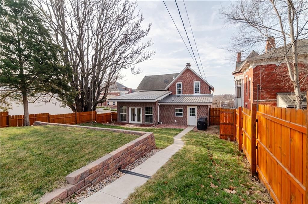 601 ATCHISON Street — photo 10