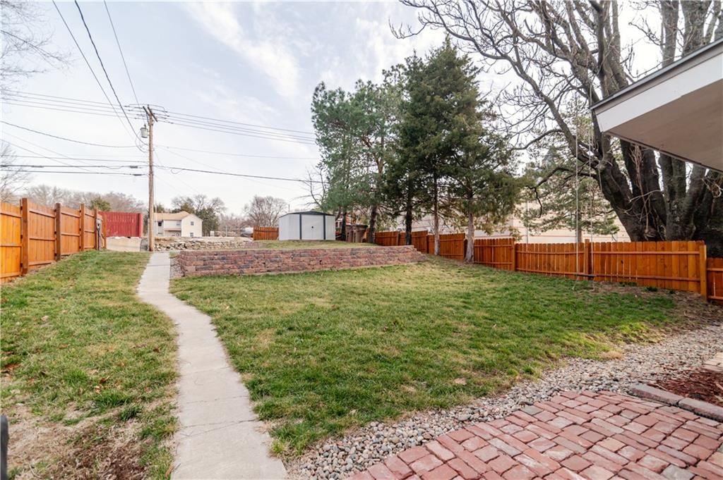 601 ATCHISON Street — photo 16