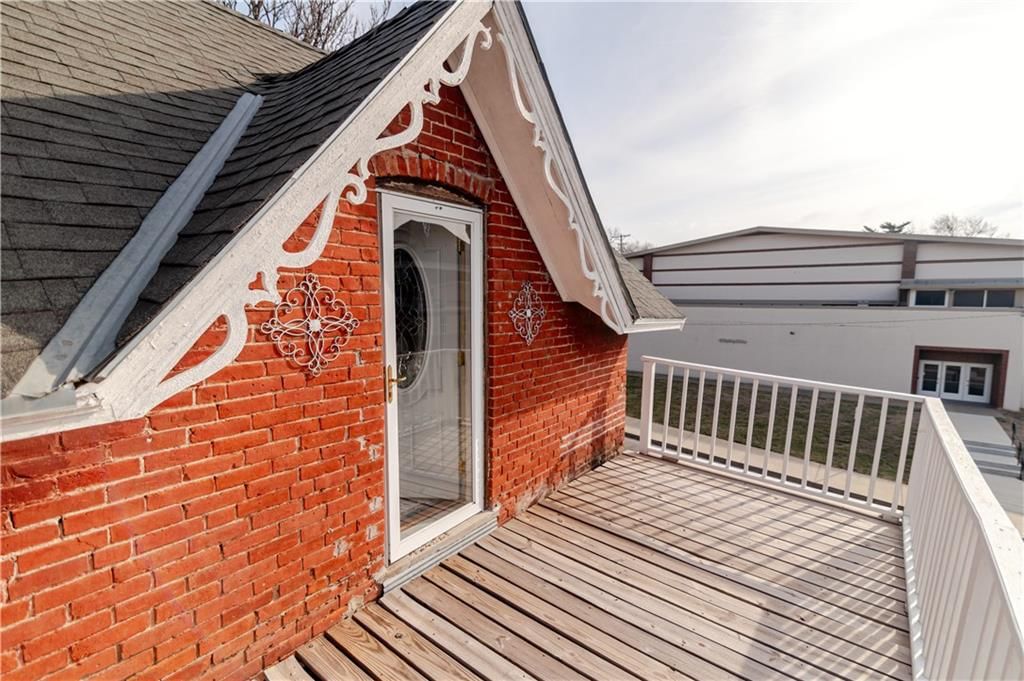 601 ATCHISON Street — photo 84
