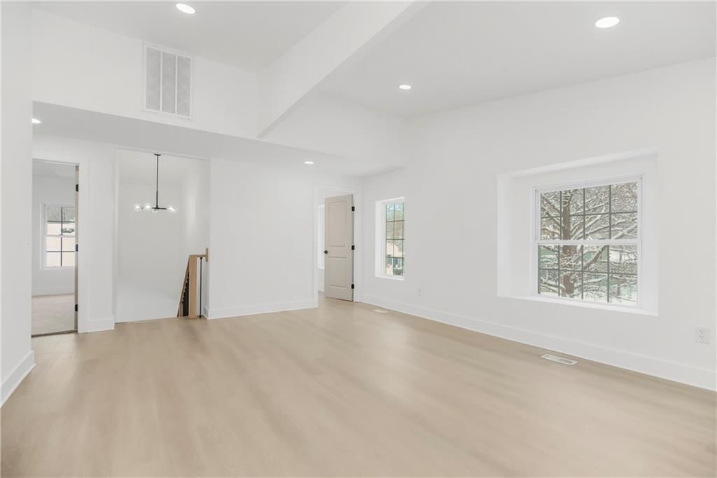 1327 New Jersey Street — photo 24