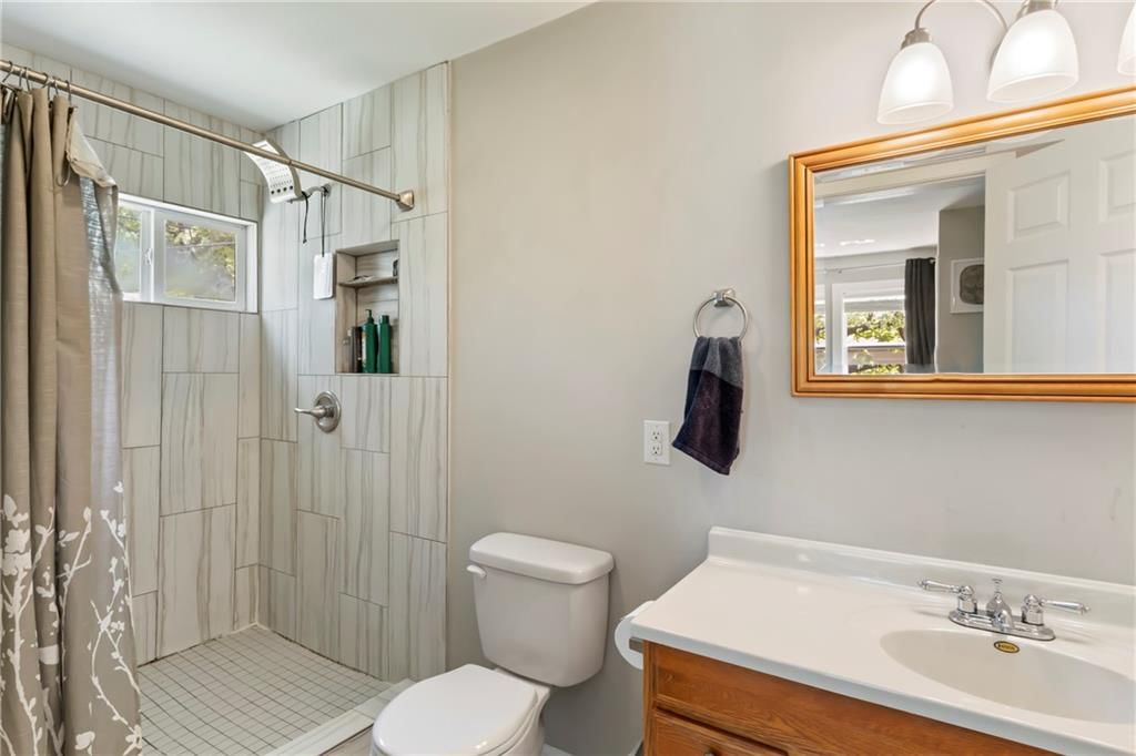 606 N 80th Terrace — photo 14