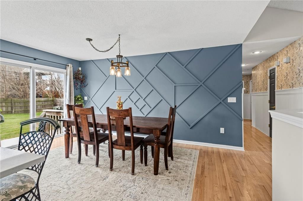 702 NW Eagle Drive — photo 6