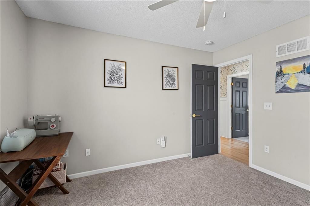 702 NW Eagle Drive — photo 21