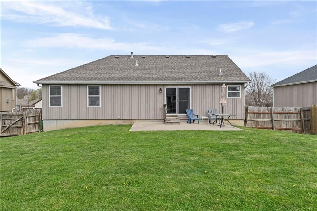 702 NW Eagle Drive — photo 24