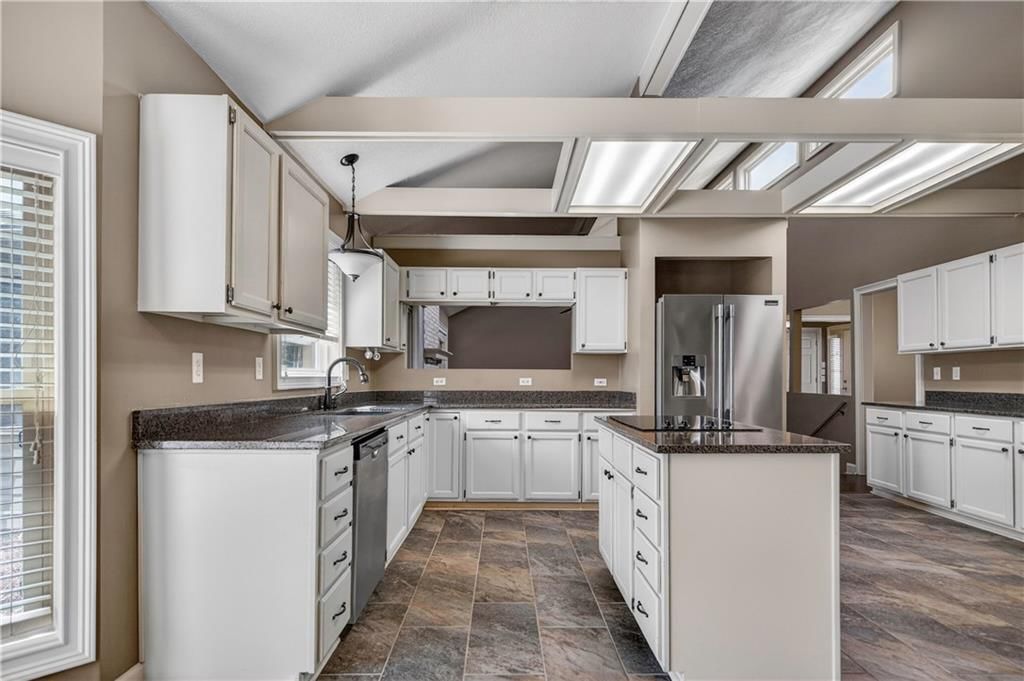 8945 W 167th Street — photo 27