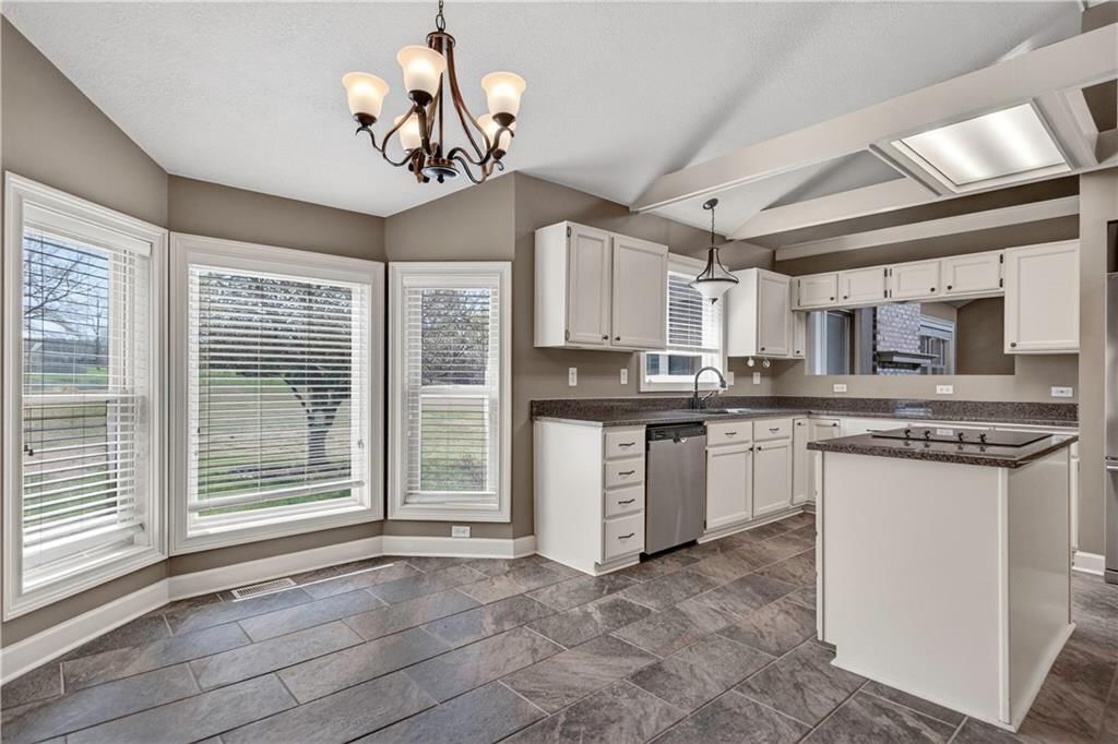 8945 W 167th Street — photo 30