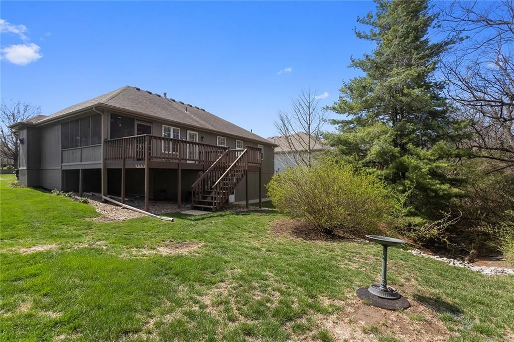 1249 SW Crossing Drive — photo 38