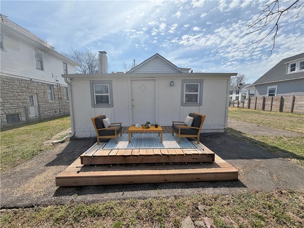 2602 Essex Avenue — photo 4