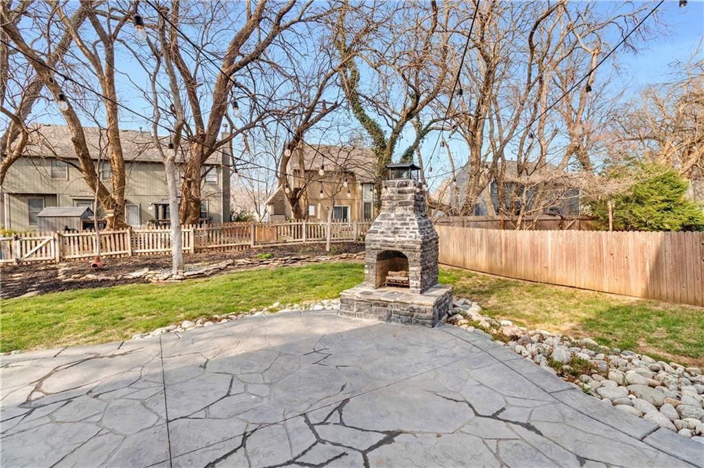 14030 W 130 Terrace — photo 9