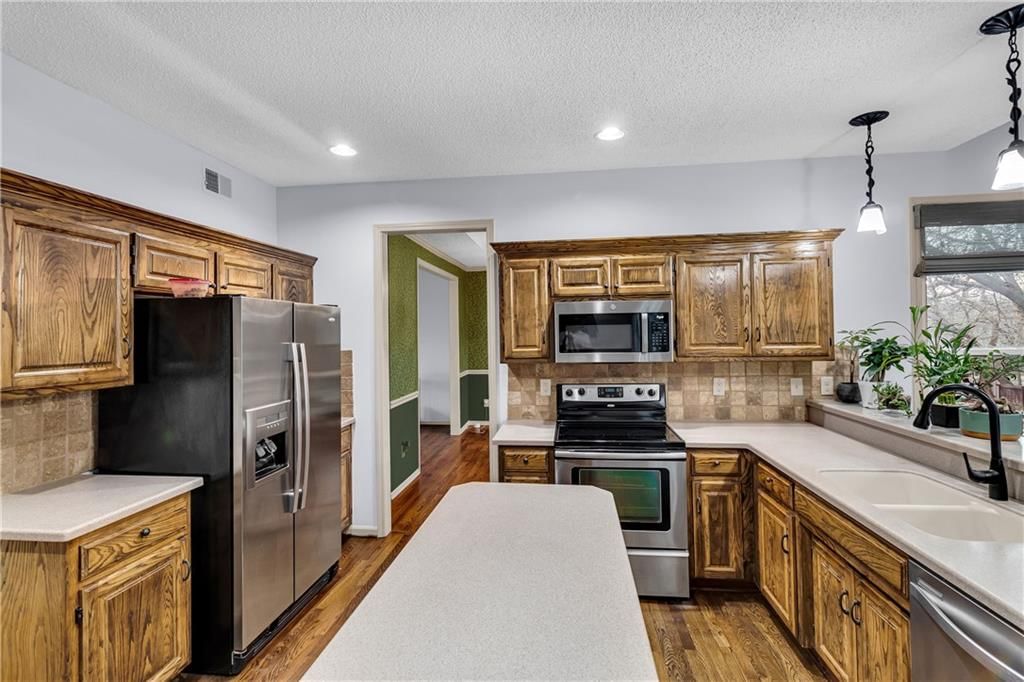 14030 W 130 Terrace — photo 14