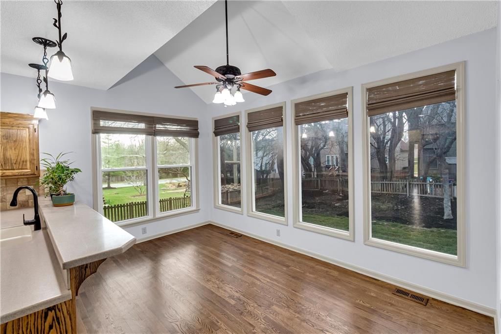 14030 W 130 Terrace — photo 16