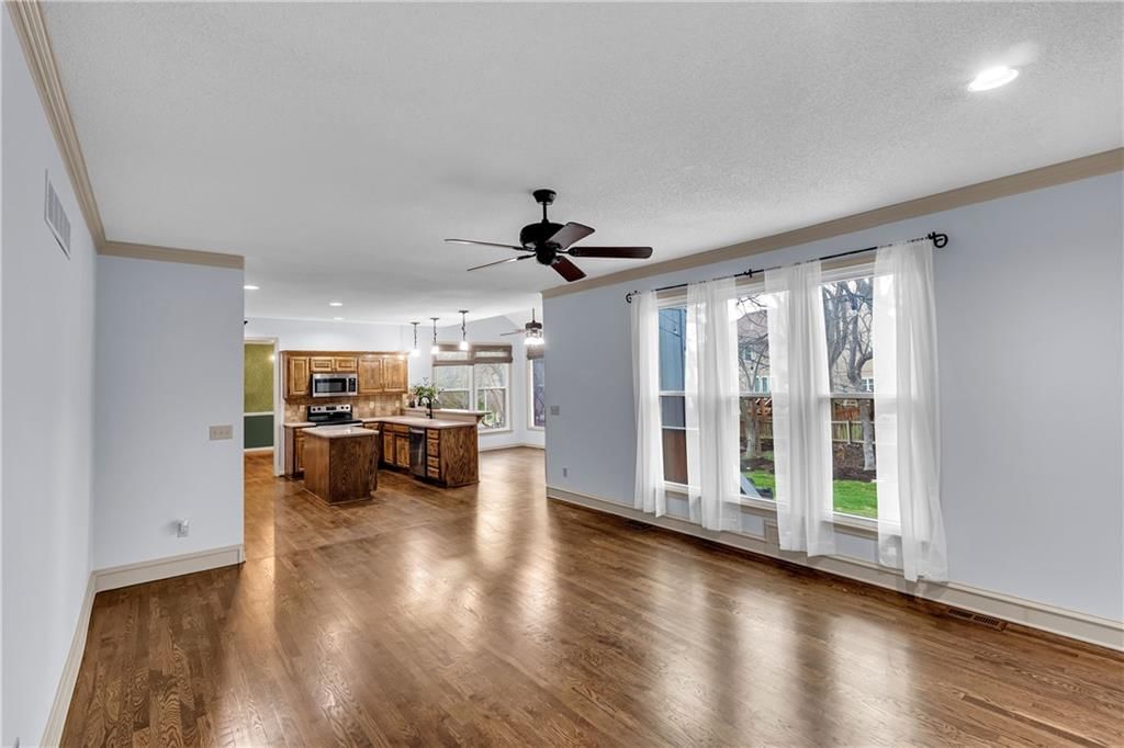 14030 W 130 Terrace — photo 19