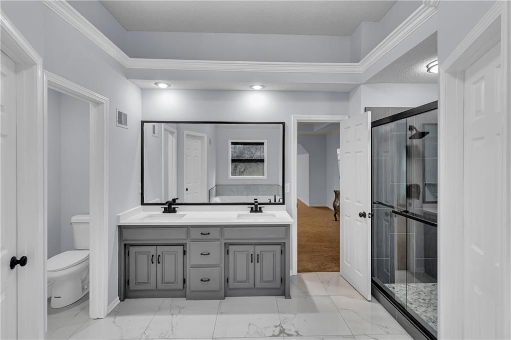14030 W 130 Terrace — photo 36