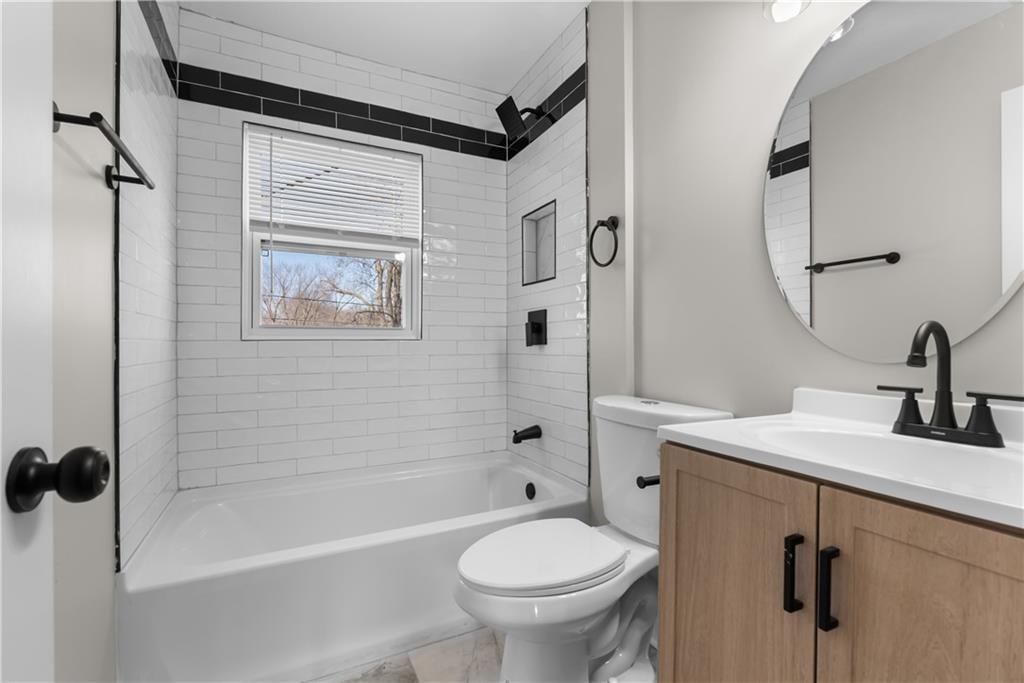 804 N 83rd Drive — photo 17