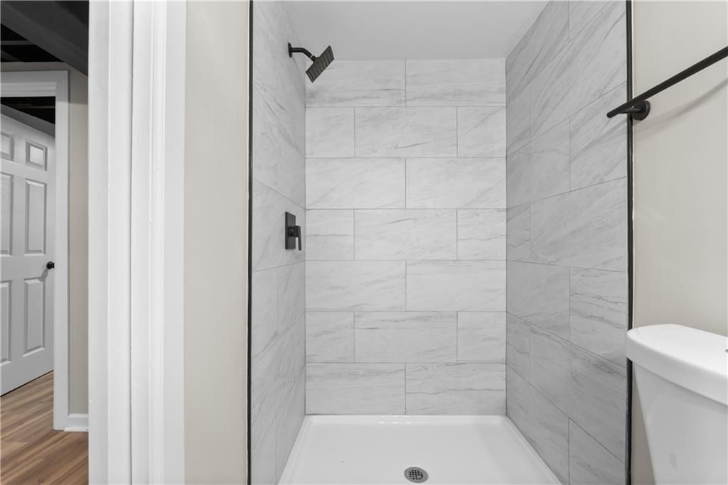 804 N 83rd Drive — photo 28