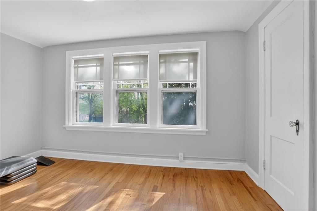 4733 Booth Street — photo 10