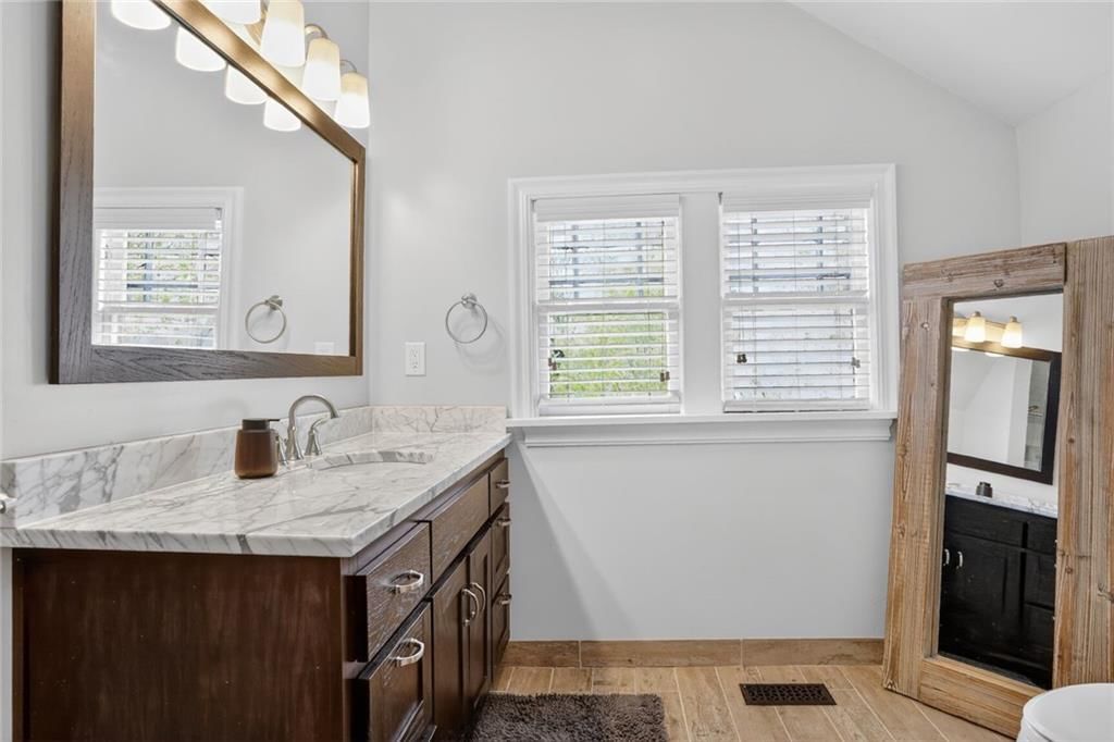 4733 Booth Street — photo 13