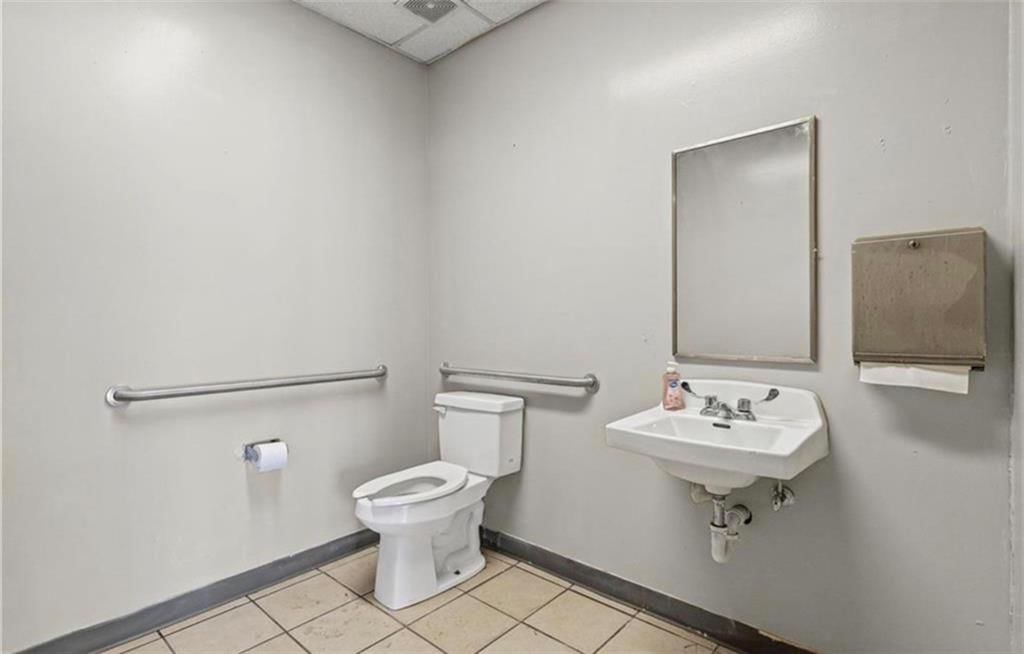 260 N Moonlight Road — photo 11