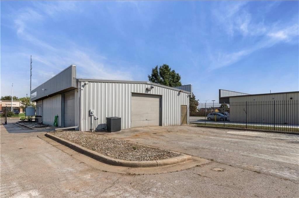 260 N Moonlight Road — photo 18