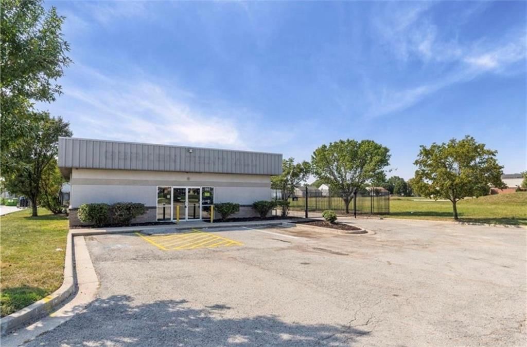 260 N Moonlight Road — photo 30
