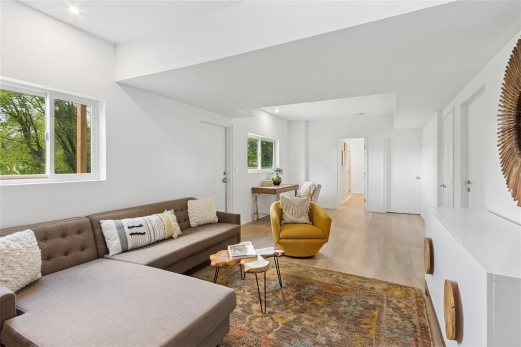 10924 W 67th Street — photo 24