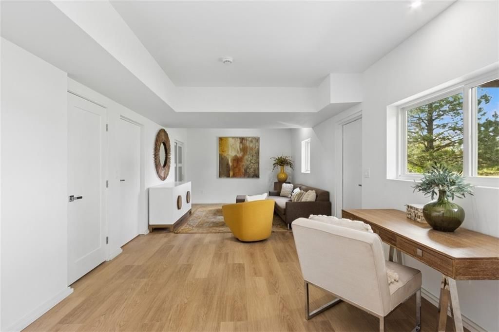 10924 W 67th Street — photo 25