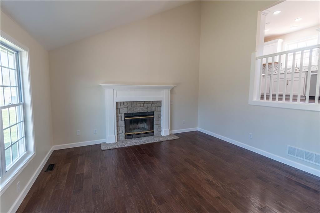 505 Santa Fe Drive — photo 4