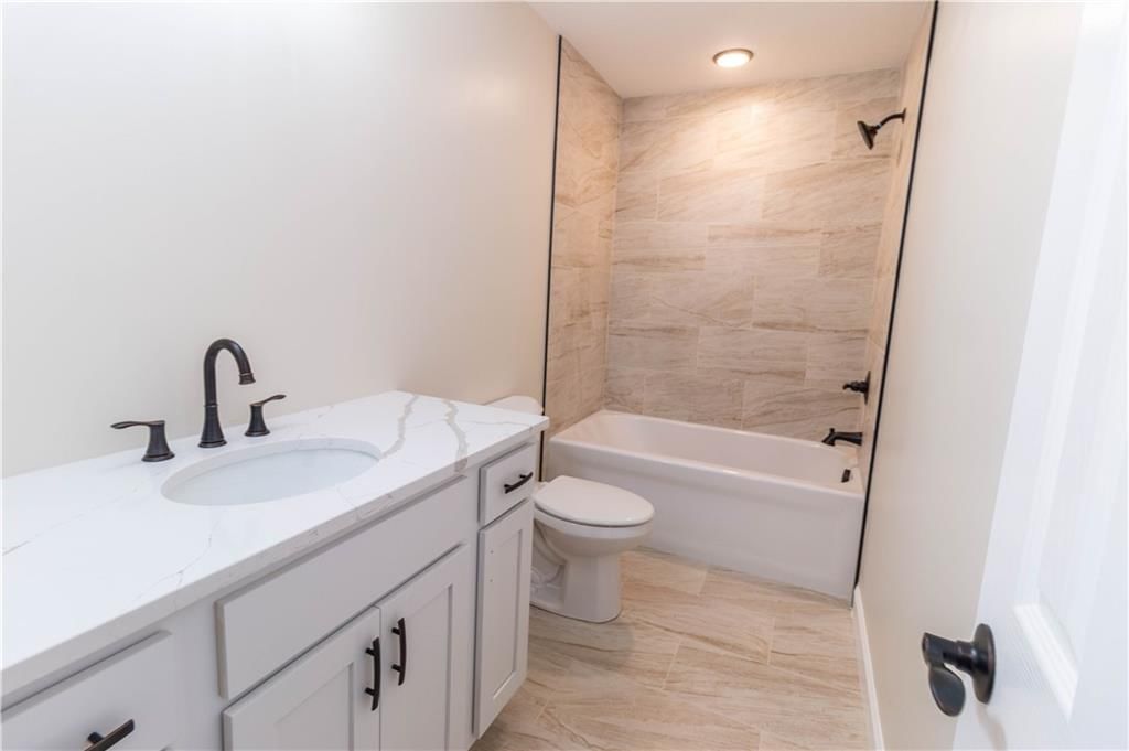 505 Santa Fe Drive — photo 13
