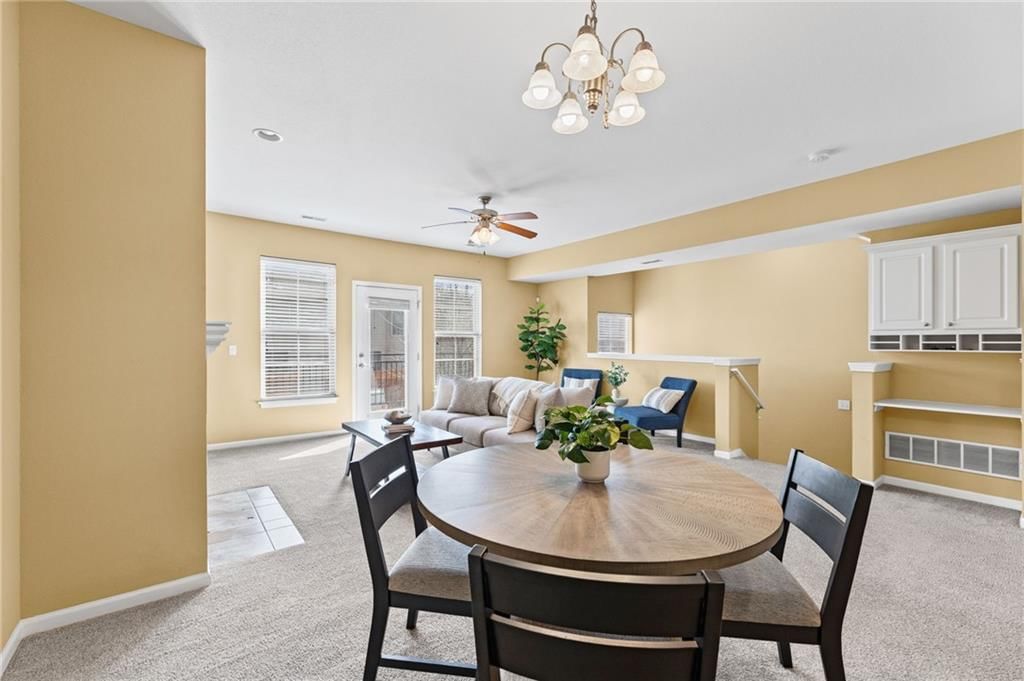 5245 Overland Drive — photo 9