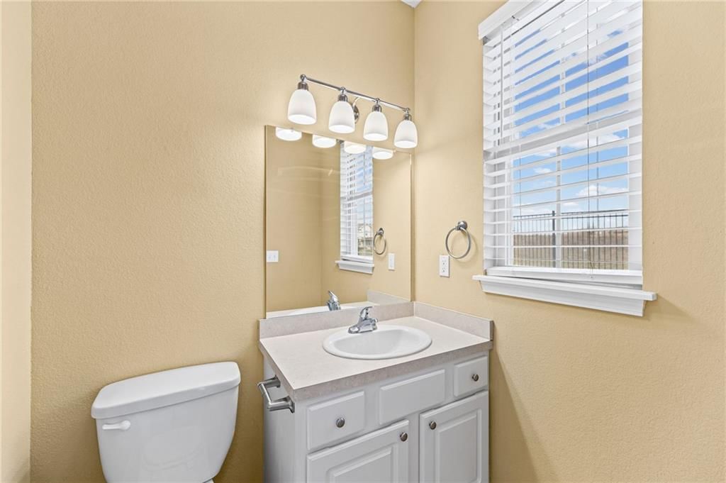 5245 Overland Drive — photo 14