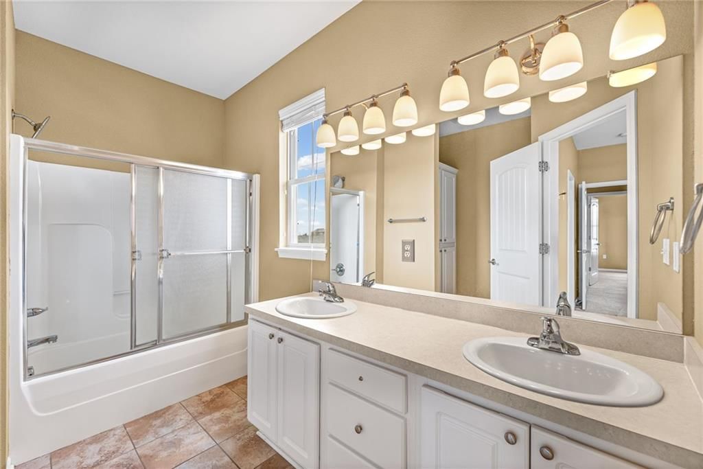5245 Overland Drive — photo 19